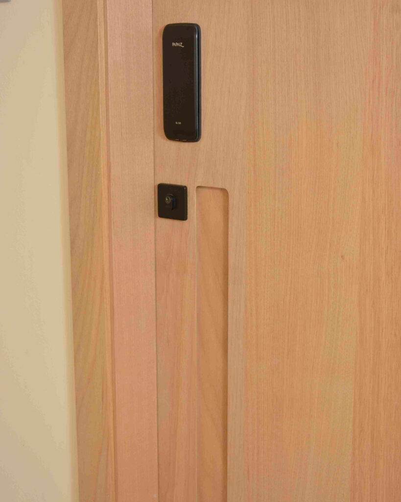 Porta Madeira Tauari // Detalhes