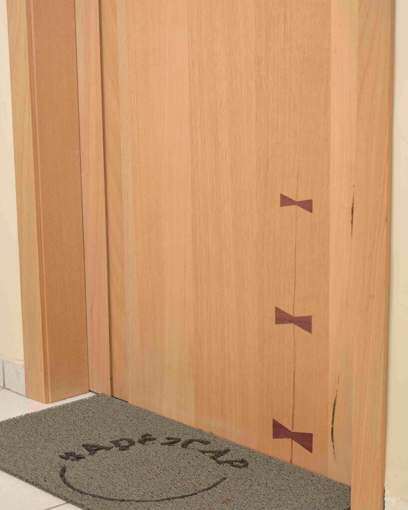 Porta Madeira Tauari // Detalhes